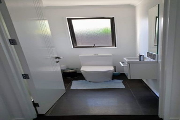 Photo of property in 11 Wedmore Close, Burwood, Christchurch, 8083