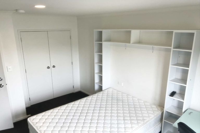 Photo of property in 16u2 Greensboro Street, Hamilton East, Hamilton, 3216