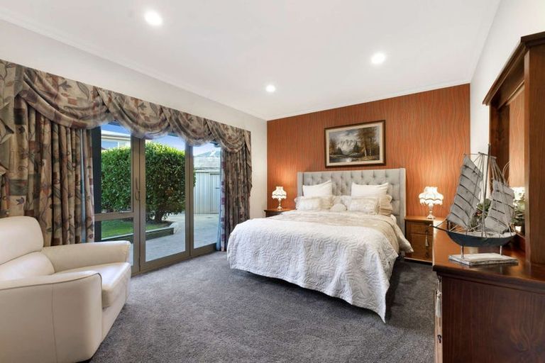 Photo of property in 176b Heta Road, Highlands Park, New Plymouth, 4312