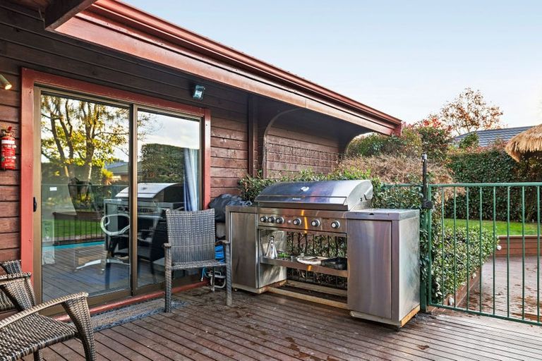 Photo of property in 42 Steadman Road, Broomfield, Christchurch, 8042
