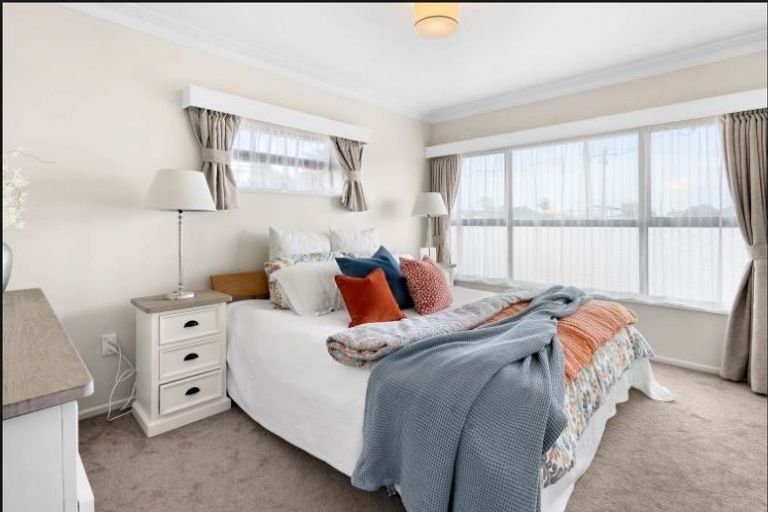 Photo of property in 16 Esperanto Road, Papatoetoe, Auckland, 2025