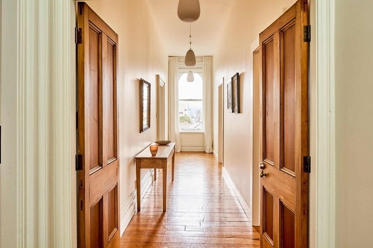 Photo of property in 13 Buckle Street, Mount Cook, Wellington, 6011