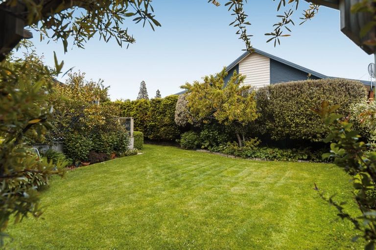 Photo of property in 1 Donegal Street, Cromwell, 9310