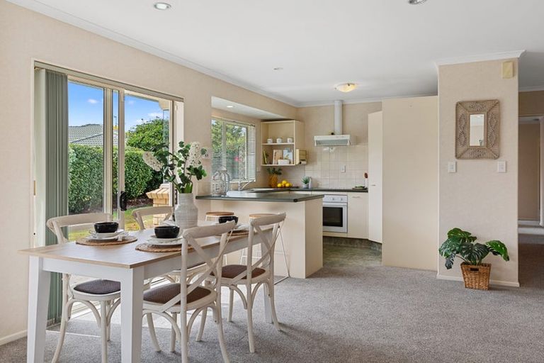 Photo of property in 12 Lavender Place, Papamoa Beach, Papamoa, 3118