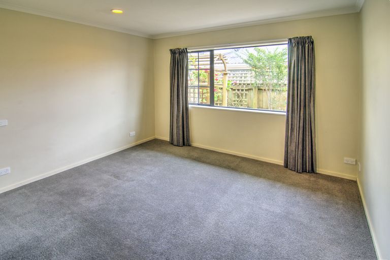 Photo of property in 11a Hogg Crescent, Masterton, 5810