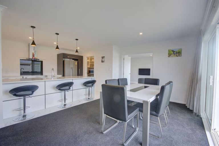 Photo of property in 42 Koura Drive, Rangiora, 7400