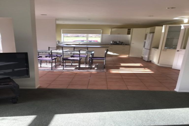 Photo of property in 11 Avion Terrace, Raumati Beach, Paraparaumu, 5032