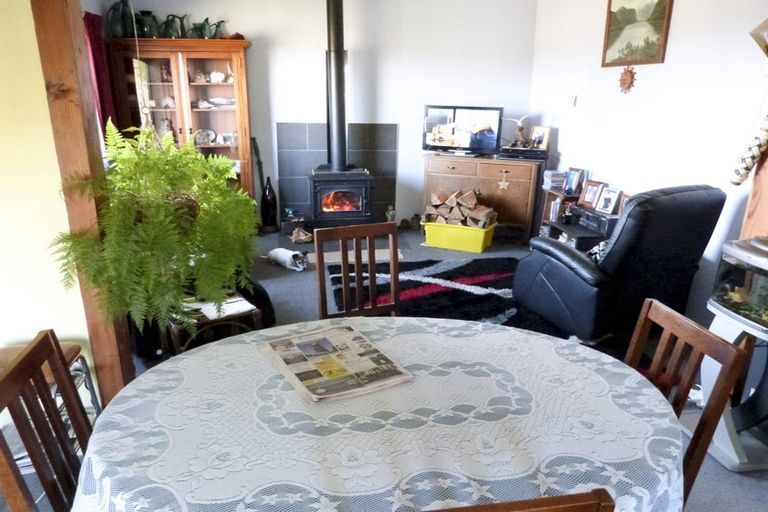 Photo of property in 34 Kent Street, Woodend, Invercargill, 9877