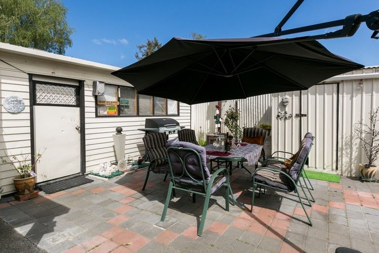 Photo of property in 33 Gilmour Place, Taradale, Napier, 4112