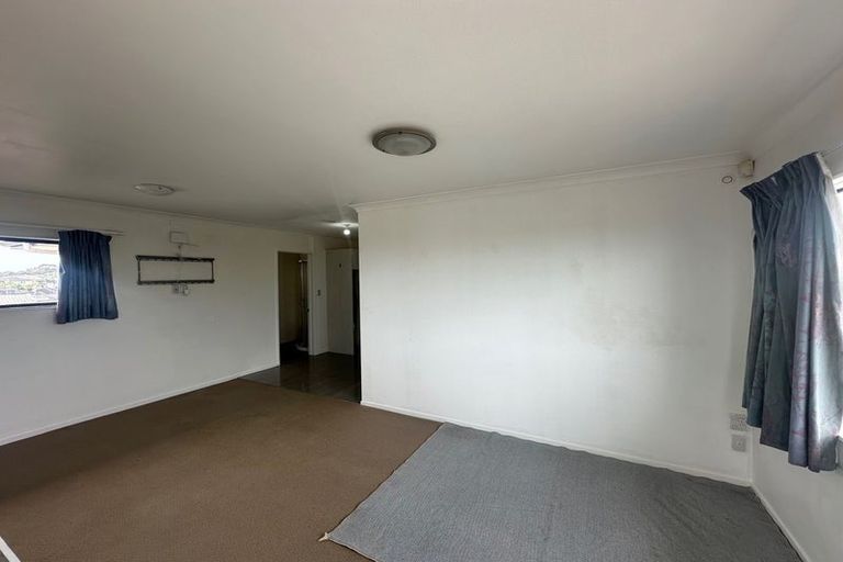 Photo of property in 16 Mangerton Lane, East Tamaki Heights, Auckland, 2016