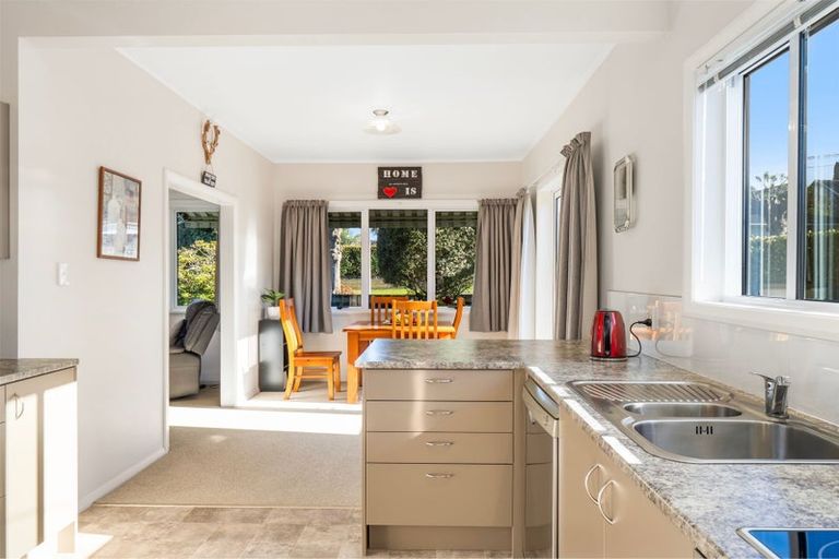 Photo of property in 66 Great North Road, Saint Johns Hill, Whanganui, 4500