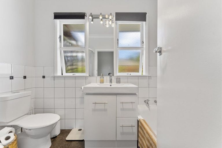 Photo of property in 19a Fairfield Road, Levin, 5510