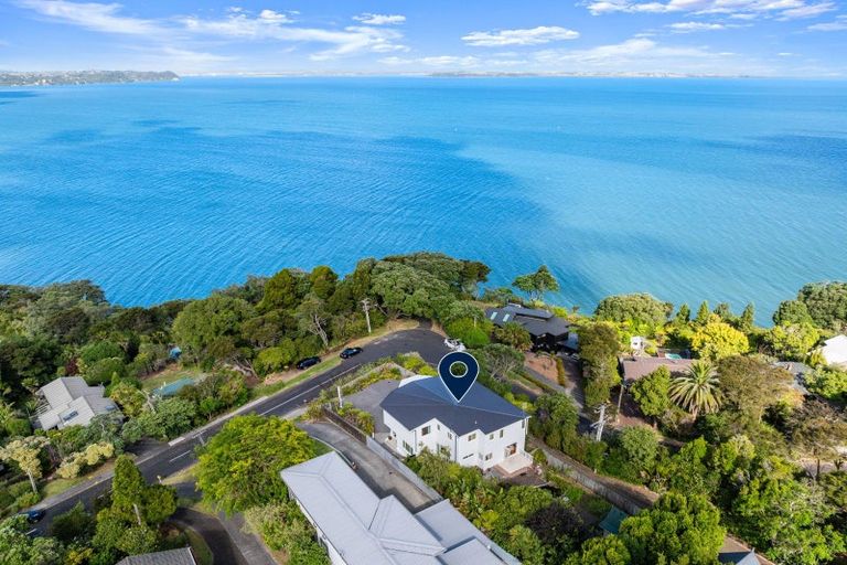 Photo of property in 117 Tanekaha Road, Titirangi, Auckland, 0604