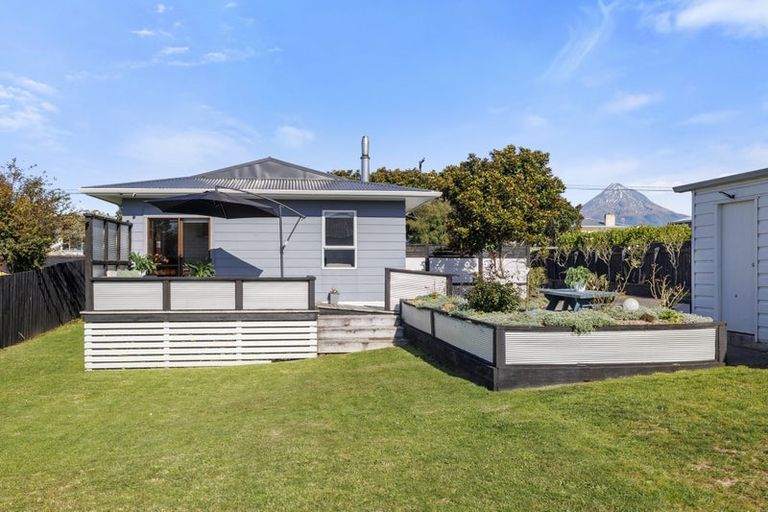 Photo of property in 164 Rata Street, Inglewood, 4330