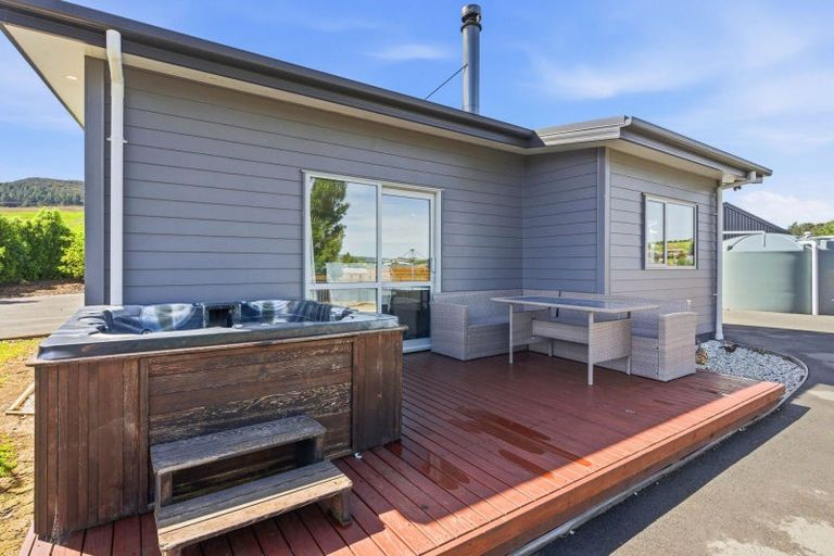 Photo of property in 86 Titri Road, Titri, Outram, 9073