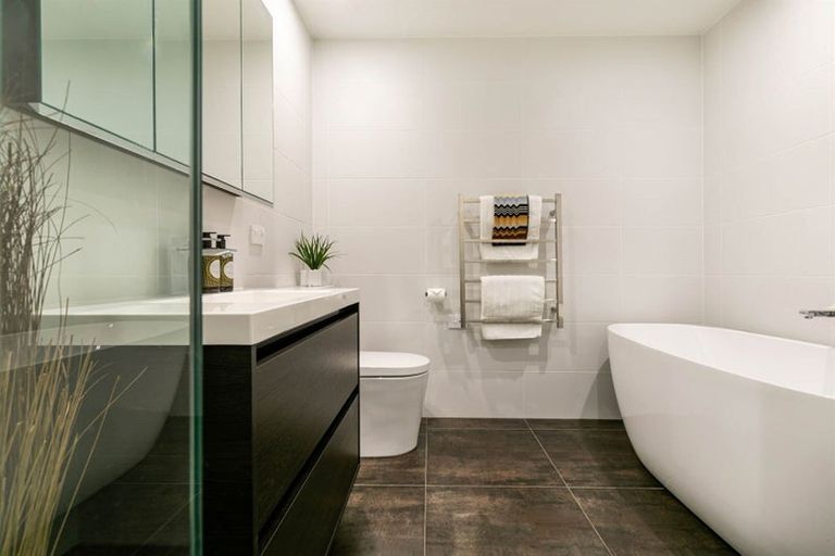 Photo of property in 14 Torea Tai Road, Hobsonville, Auckland, 0616