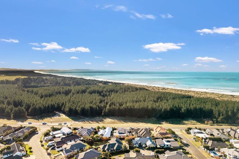 Photo of property in 18 Torrey Pines, Waimairi Beach, Christchurch, 8083