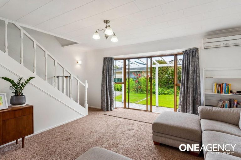 Photo of property in 41 Belvedere Avenue, Waikanae, 5036