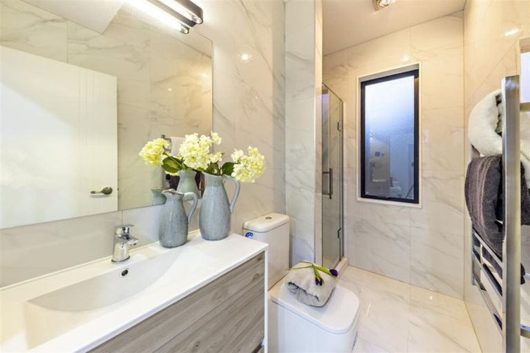 Photo of property in 42 Hangahai Road, Flat Bush, Auckland, 2019