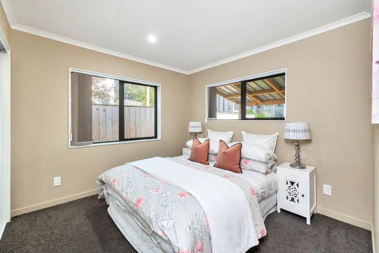 Photo of property in 285a Don Buck Road, Massey, Auckland, 0614