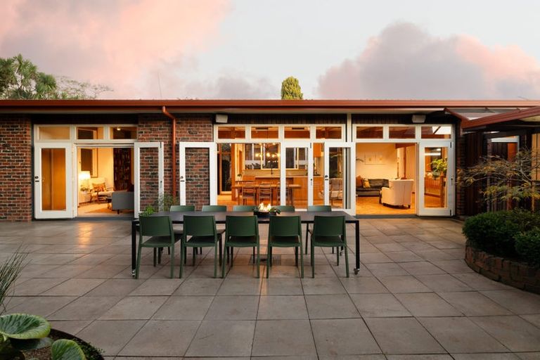 Photo of property in 18a Casey Avenue, Fairfield, Hamilton, 3214