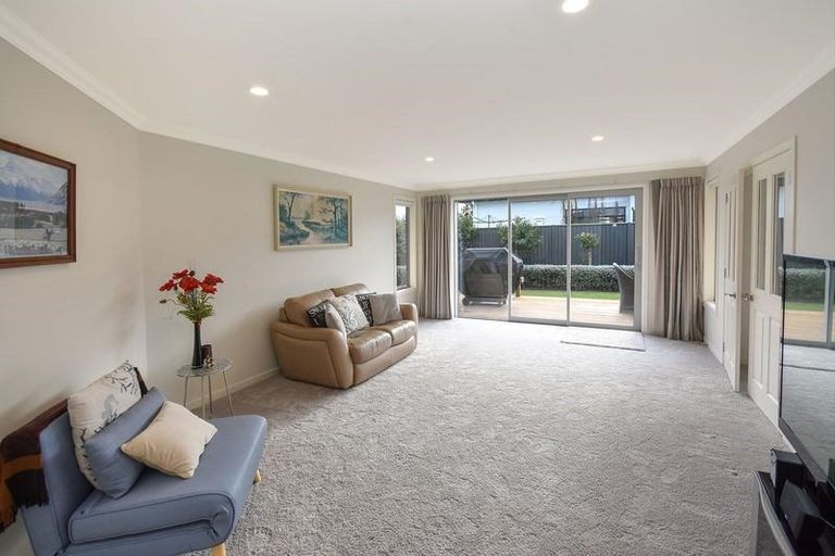 Photo of property in 22 Heathfield Drive, Mosgiel, 9024