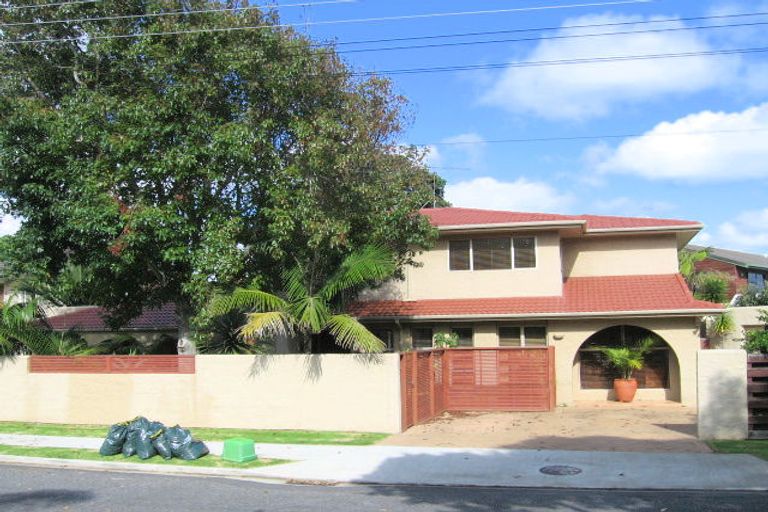 Photo of property in 1b Morrow Avenue, Bucklands Beach, Auckland, 2012