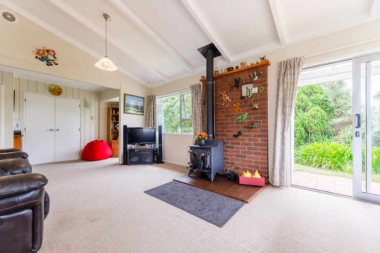 Photo of property in 49 Paetawa Road, Peka Peka, Waikanae, 5391