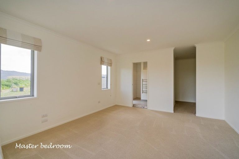 Photo of property in 85 Kupe Drive, Whitianga, 3510