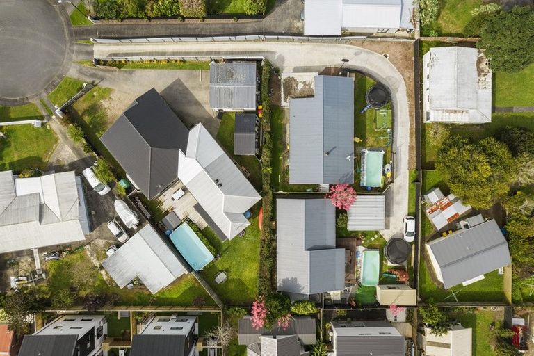 Photo of property in 61 Graham Avenue, Te Atatu Peninsula, Auckland, 0610