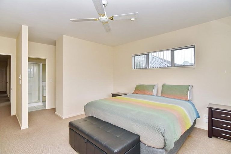 Photo of property in 11 Kotare Avenue, Rangiora, 7400