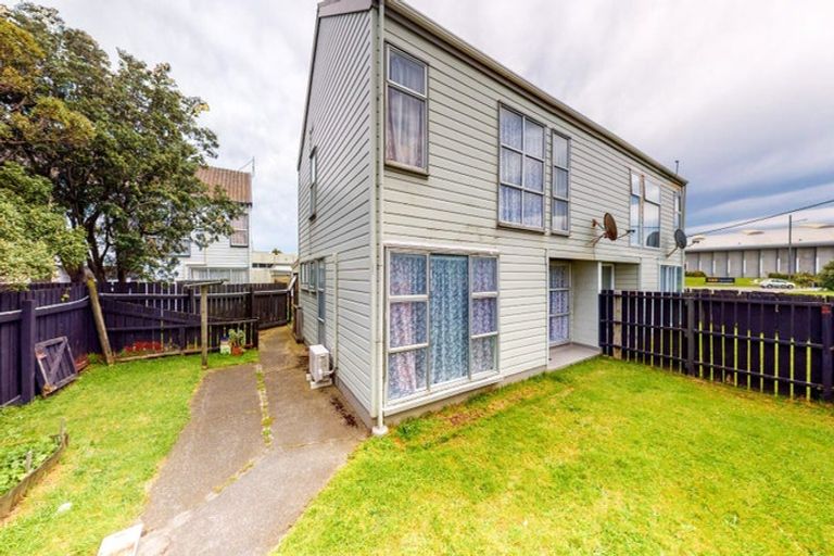 Photo of property in 163u9 Rongotai Road, Rongotai, Wellington, 6022