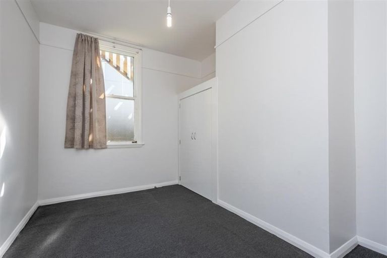 Photo of property in 4a/8 Howard Street, Mount Cook, Wellington, 6021