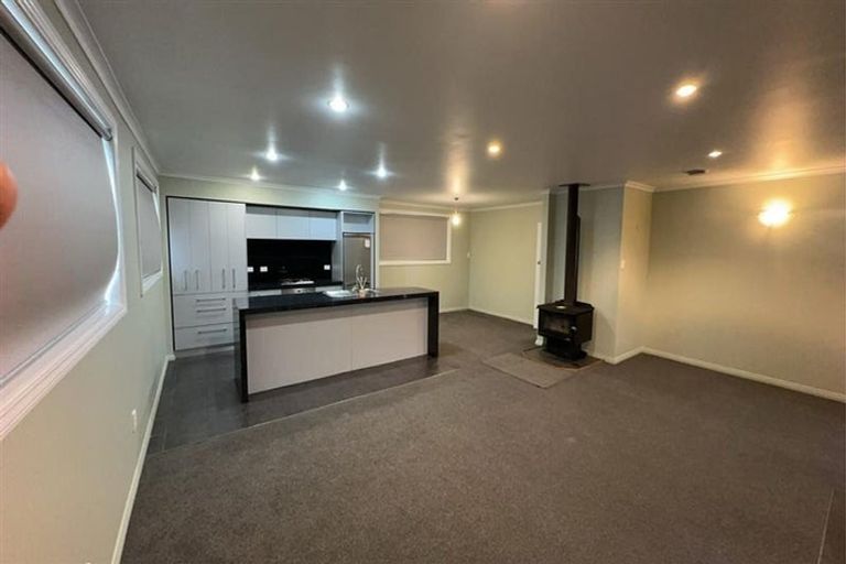 Photo of property in 9 Angle Street, Picton, 7220