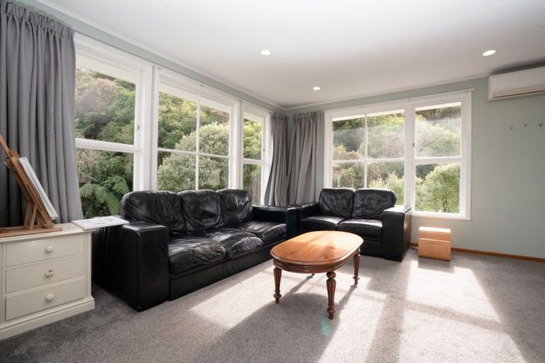 Photo of property in 12 Tobruk Street, Karori, Wellington, 6012