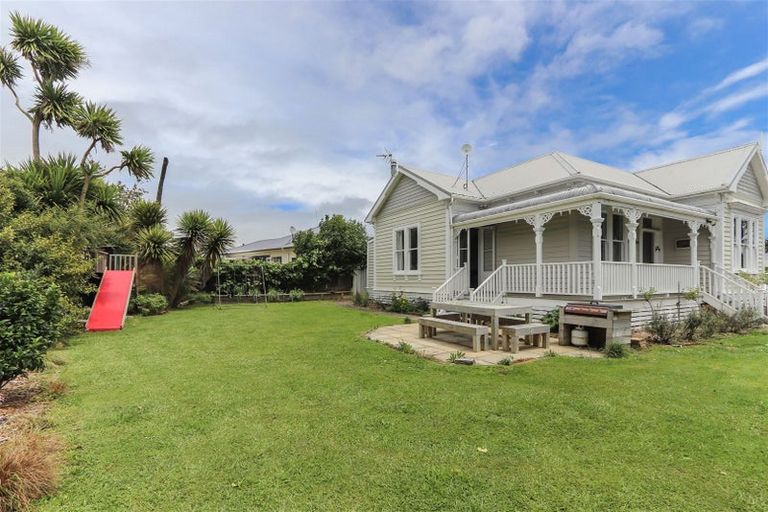 Photo of property in 77a Rata Street, Inglewood, 4330