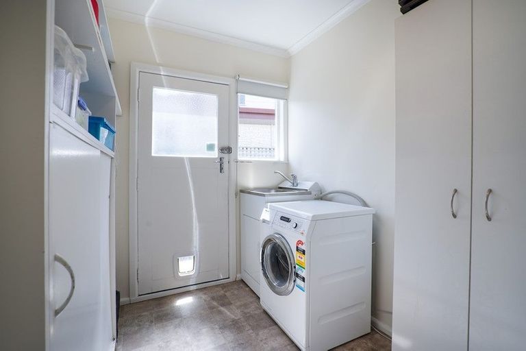 Photo of property in 222 Vogel Street, Roslyn, Palmerston North, 4414