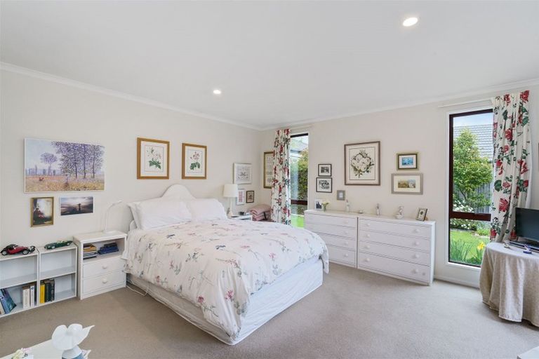 Photo of property in 70 Milns Road, Halswell, Christchurch, 8025