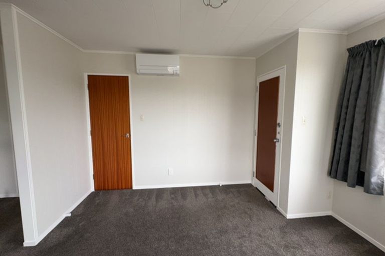 Photo of property in 2/122 William Street, Petone, Lower Hutt, 5012