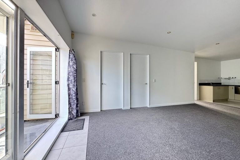 Photo of property in 5/41 Home Street, Mount Victoria, Wellington, 6011