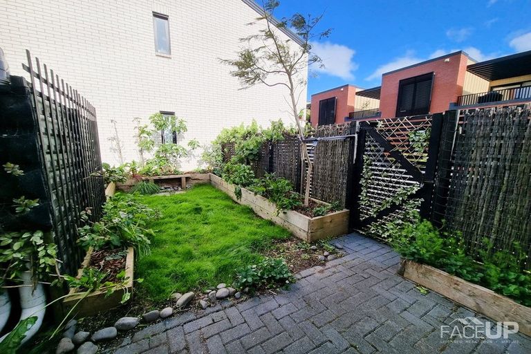 Photo of property in 19 Kerewhenua Crescent, Hobsonville, Auckland, 0616