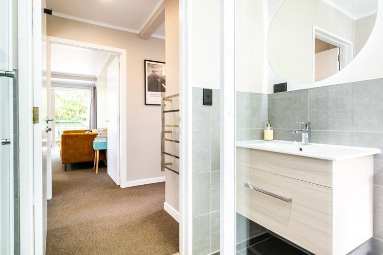 Photo of property in 4a Peddie Street, Taradale, Napier, 4112