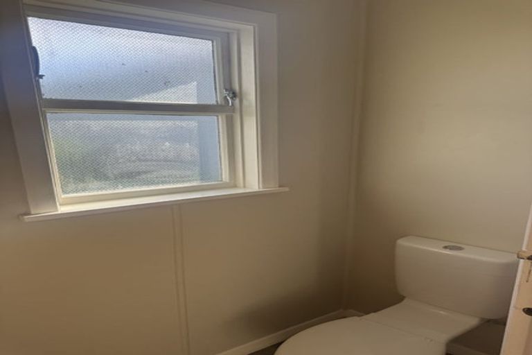 Photo of property in 82-84 Leicester Street, Cannons Creek, Porirua, 5024