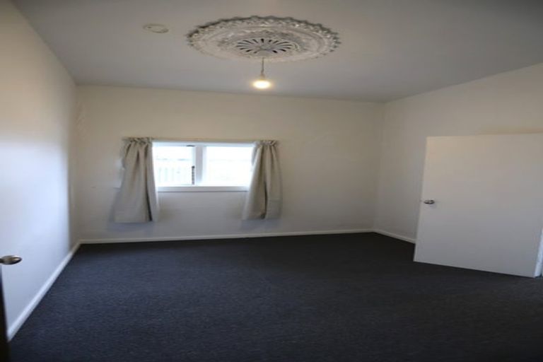 Photo of property in 40 Grafton Street, Waltham, Christchurch, 8011