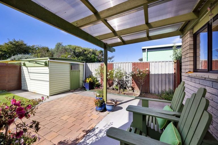 Photo of property in 30 Wellington Street, Hawera, 4610