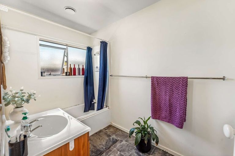Photo of property in 25 Manuka Street, Mairehau, Christchurch, 8013