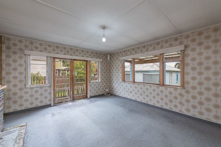Photo of property in 151 Tipahi Street, Nelson South, Nelson, 7010