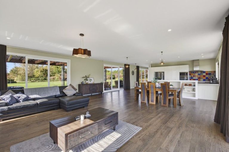 Photo of property in 50a Richmond Road, Brixton, New Plymouth, 4373