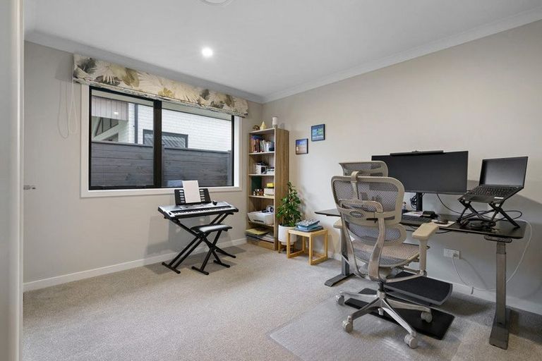 Photo of property in 32 Hugo Shaw Drive, Cambridge, 3434