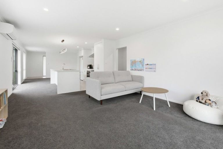 Photo of property in 93 Hills View Drive, Papamoa, 3118